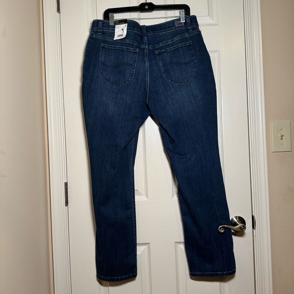 Lee Women's Dark Blue Straight Leg Jeans Size 16 Regular Fit - Picture 5 of 13